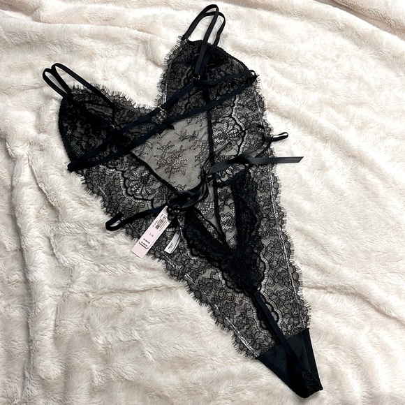 BNWT VICTORIA’S SECRET UNLINED CORDED BLACK LACE TEDDY LINGERIE SIZE LARGE - Picture 6 of 9